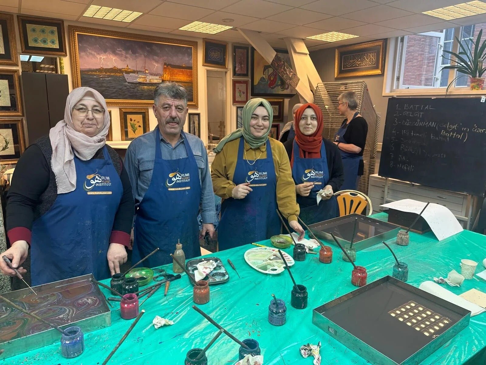 Ebru workshops